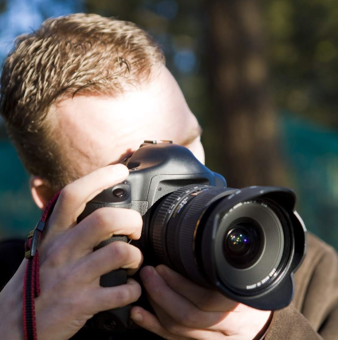 Detektei Larsen Inh. Lothar Komorowski Logo