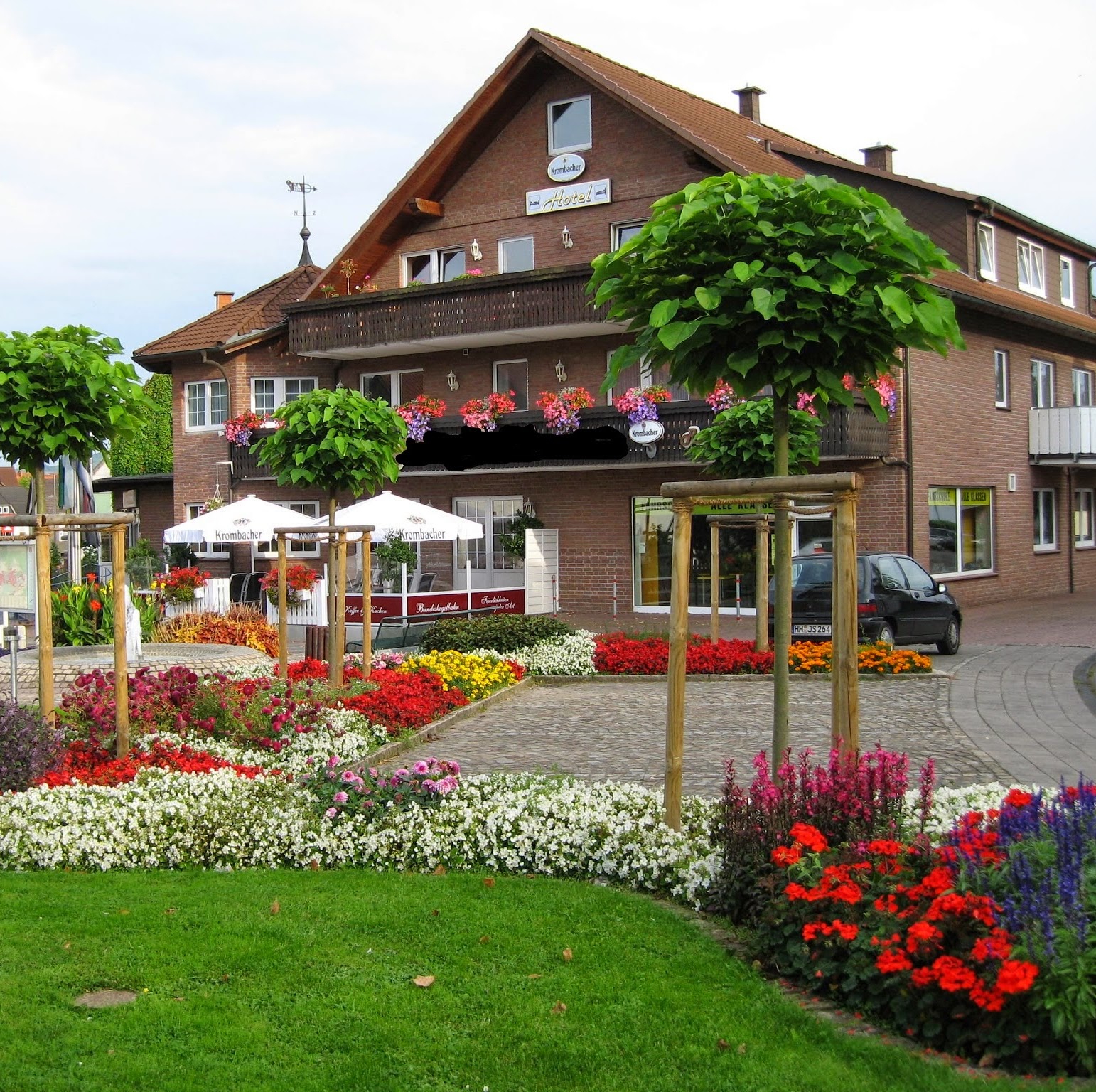 Hotel & Restaurant Alt-Holzhausen mit Kegelbahn Logo